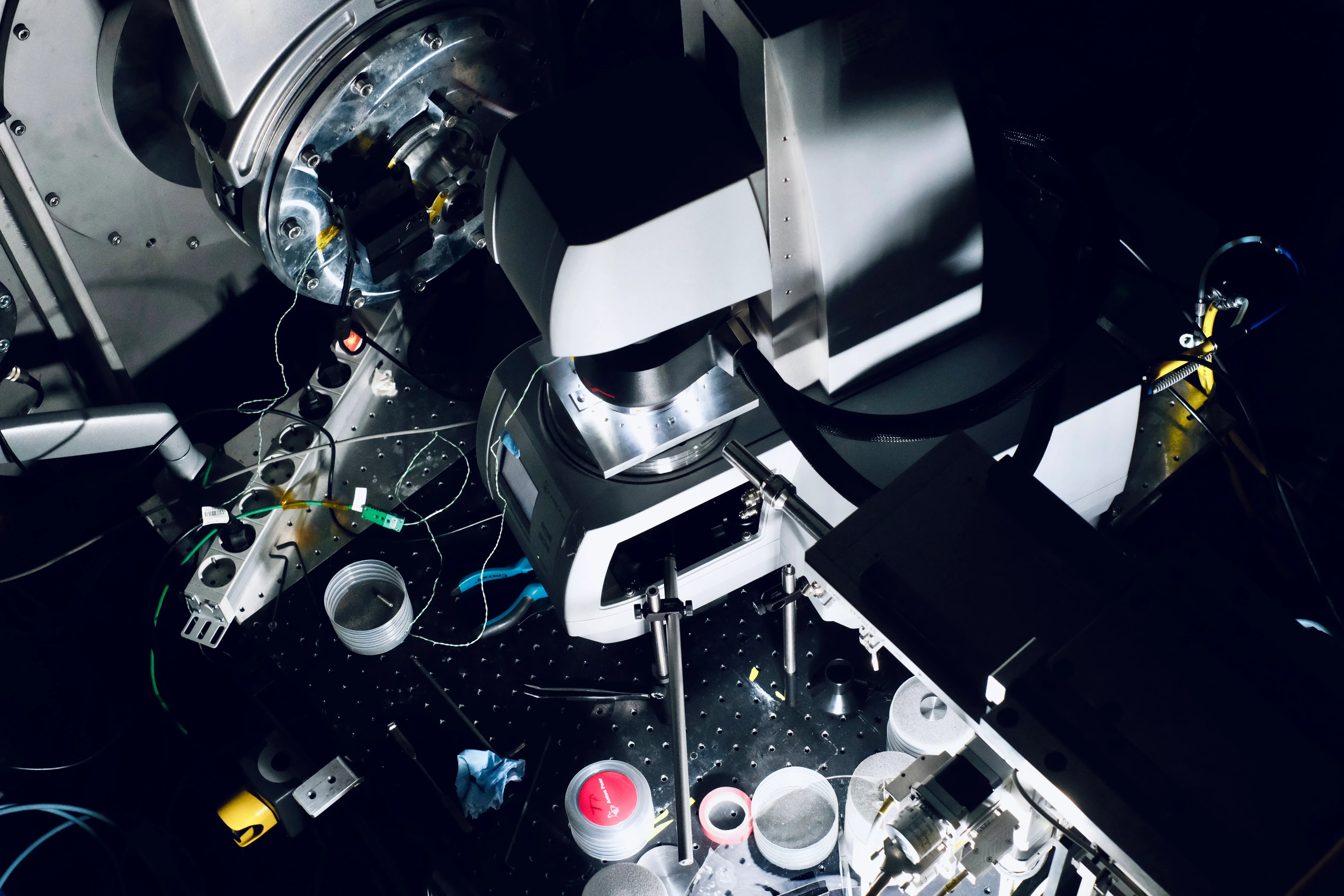 Novel synchrotron based experiments