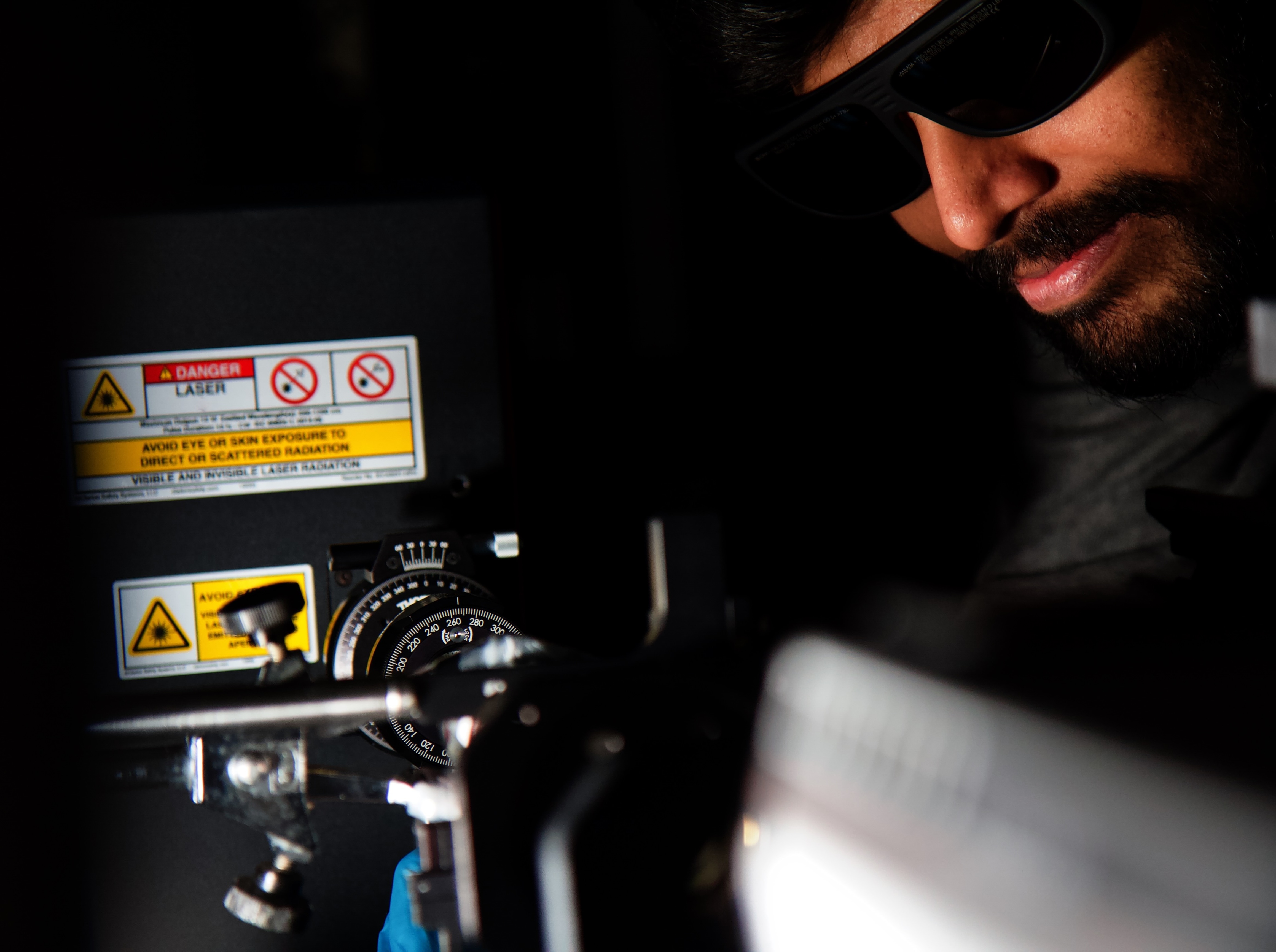 Rheometry with lasers